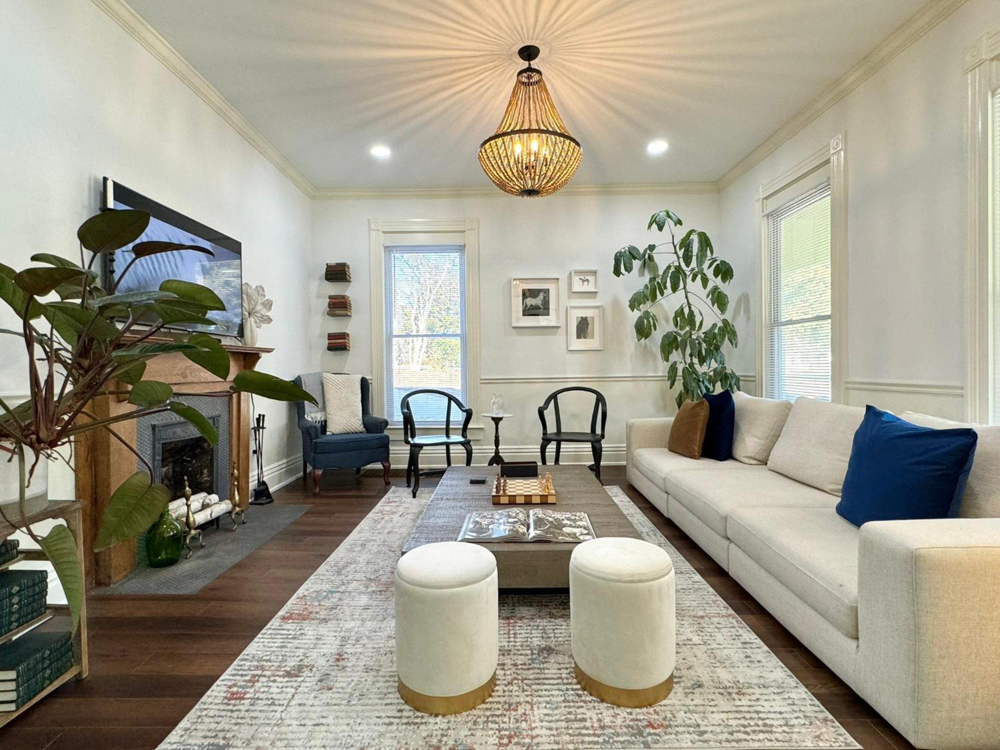 Garden On Capital-Bourbon & Horse Country Apartamento Frankfort Exterior foto