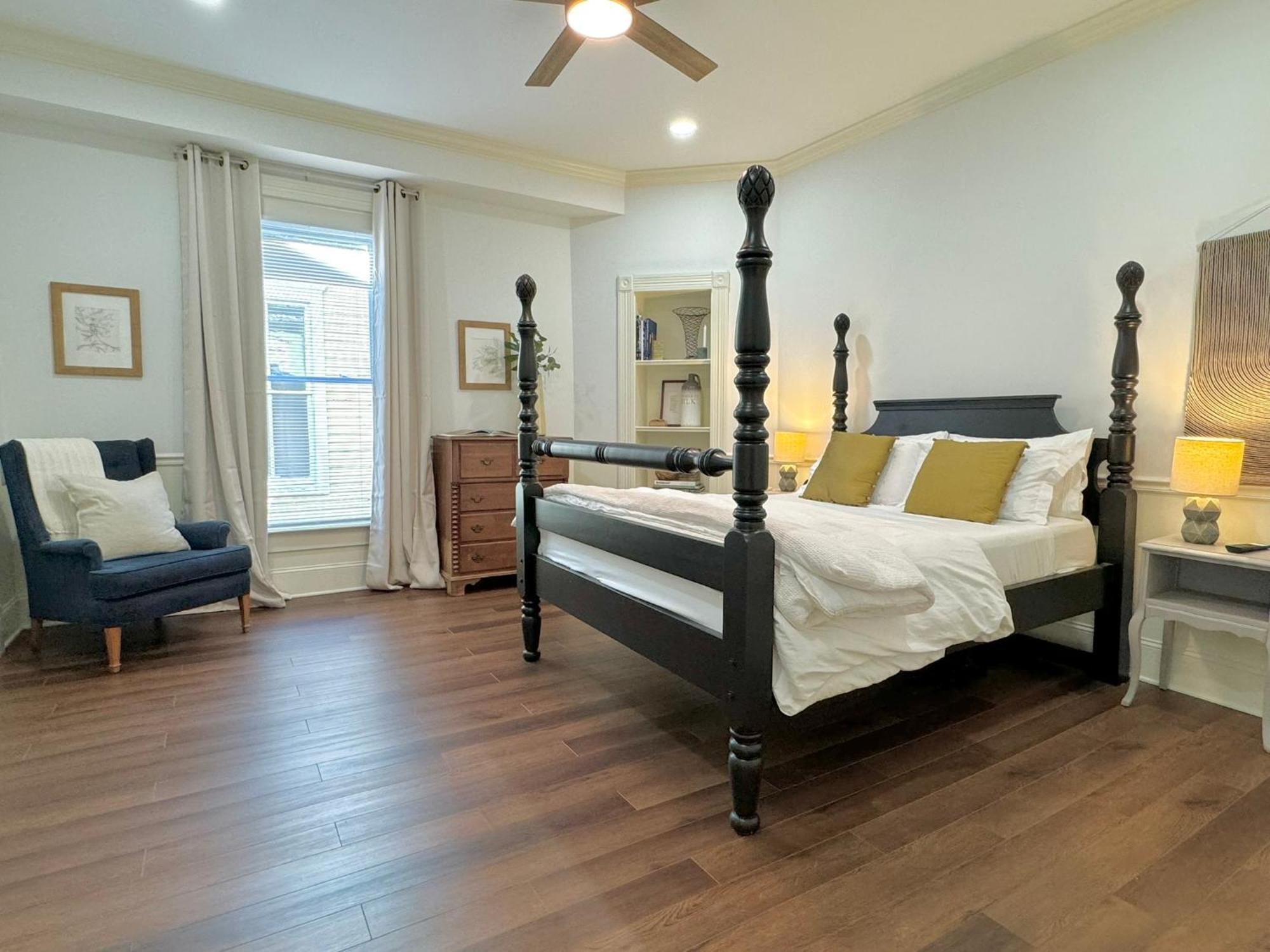 Garden On Capital-Bourbon & Horse Country Apartamento Frankfort Exterior foto